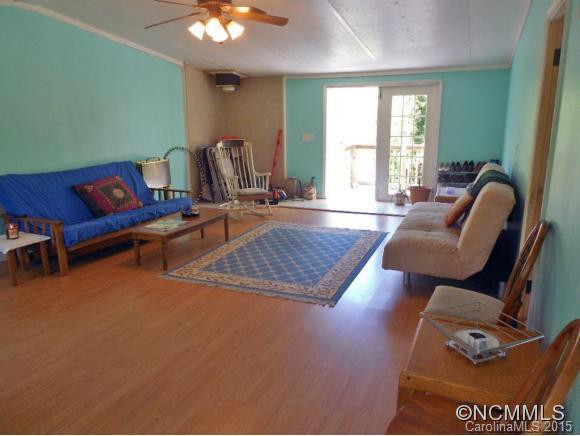 105 Blue Mountain Road - Photo 4