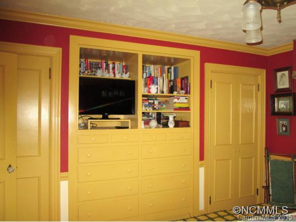 300 Rainbow Lake Drive - Photo 15