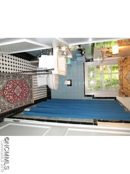 300 Rainbow Lake Drive - Photo 18