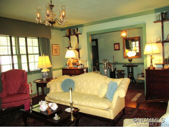 300 Rainbow Lake Drive - Photo 3