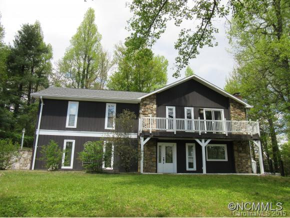 144 BEECHWOOD CIRCLE