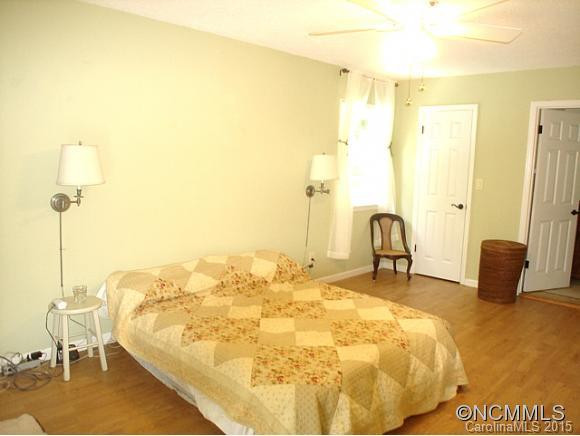 144 BEECHWOOD CIRCLE - Photo 11