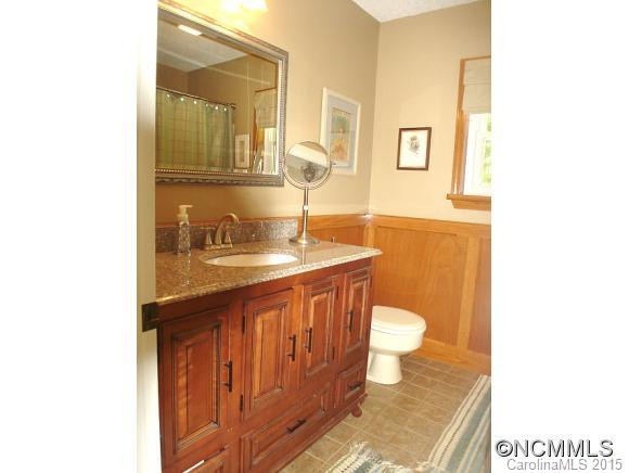 144 BEECHWOOD CIRCLE - Photo 13