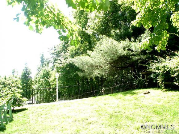 144 BEECHWOOD CIRCLE - Photo 17