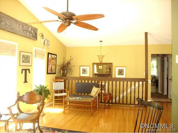 144 BEECHWOOD CIRCLE - Photo 9