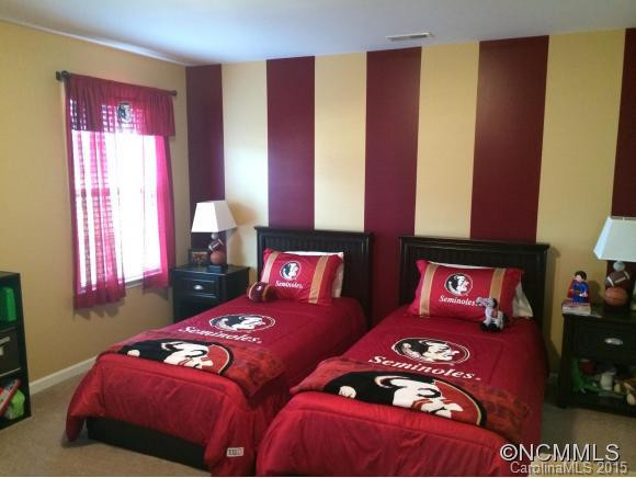145 Roanoke Road - Photo 11