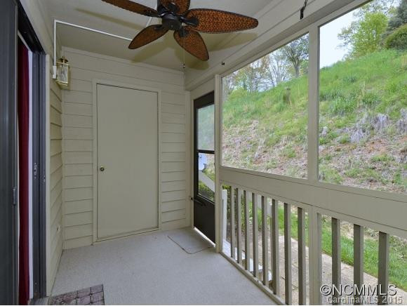 4402 ANGELUS CIRCLE - Photo 10