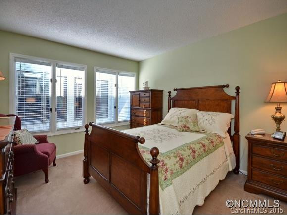 116 DEERLAKE DRIVE - Photo 13