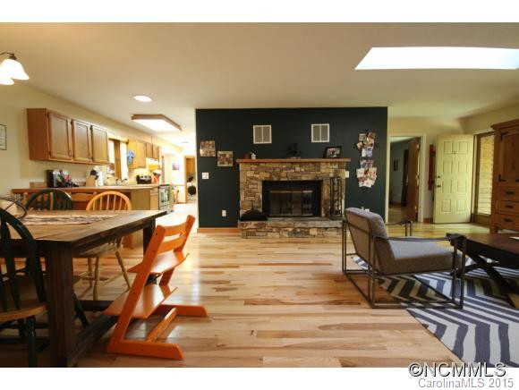 492 Falls Creek Road - Photo 3