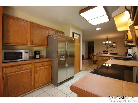 492 Falls Creek Road - Photo 4