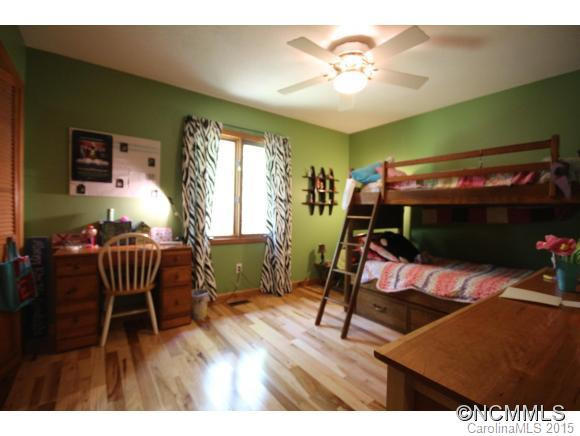 492 Falls Creek Road - Photo 8