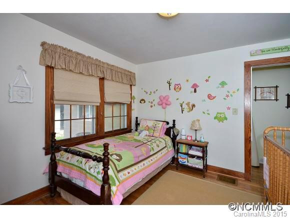  - Photo 7