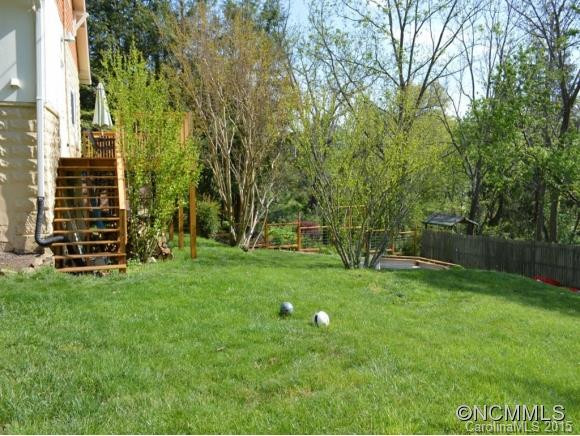 254 BREVARD ROAD - Photo 3
