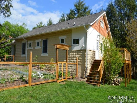 254 BREVARD ROAD - Photo 4