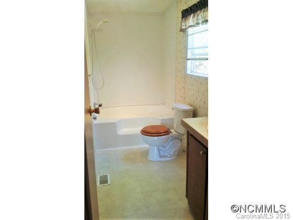 204 Creek Circle Road - Photo 10