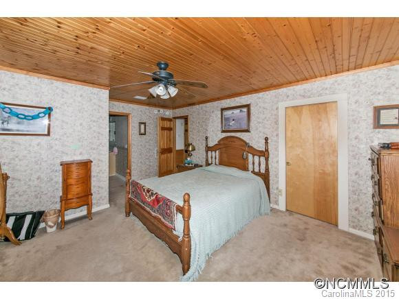 440 Puppet Place - Photo 11