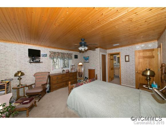 440 Puppet Place - Photo 12