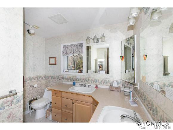 440 Puppet Place - Photo 13