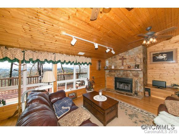 440 Puppet Place - Photo 8