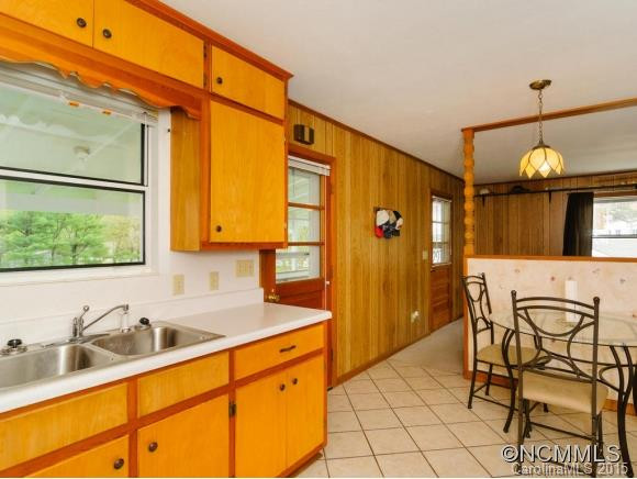 1291 Sugarloaf Road - Photo 19
