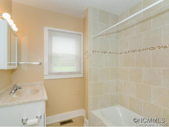 1291 Sugarloaf Road - Photo 8