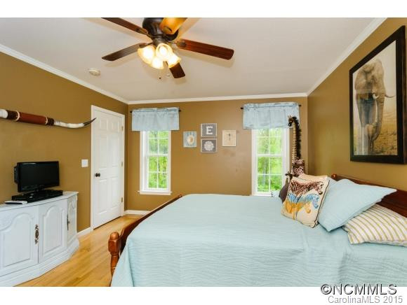 35 Oakcrest Place - Photo 11