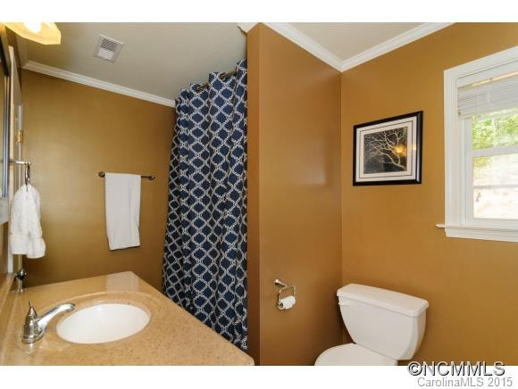 35 Oakcrest Place - Photo 15