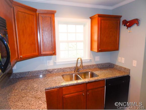 35 Oakcrest Place - Photo 8
