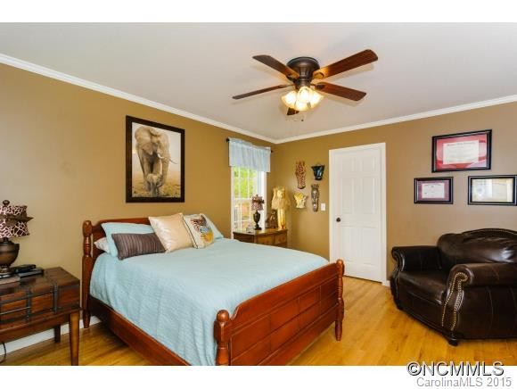 35 Oakcrest Place - Photo 10