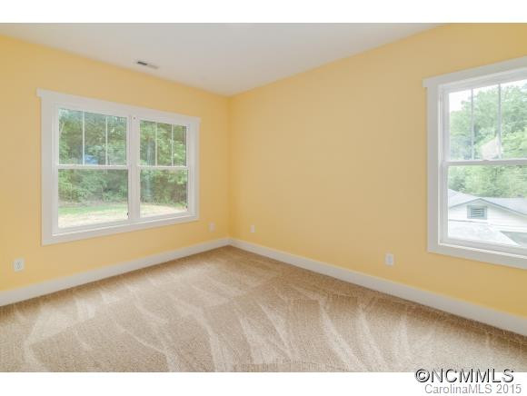 212 Wellington St - Photo 17