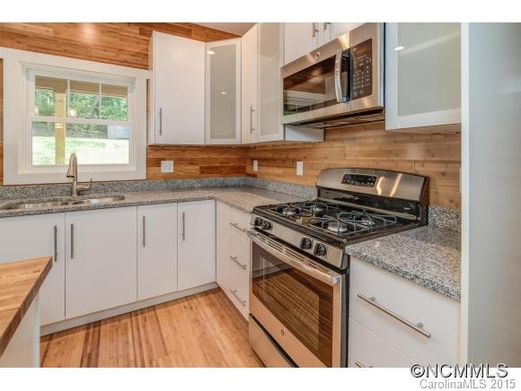 212 Wellington St - Photo 9