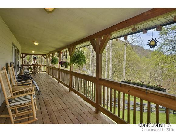 595 Crystal Tree Drive - Photo 4