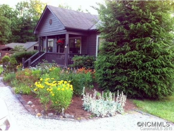 42 Weigela Lane