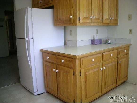 630 Paisley Ct. - Photo 6