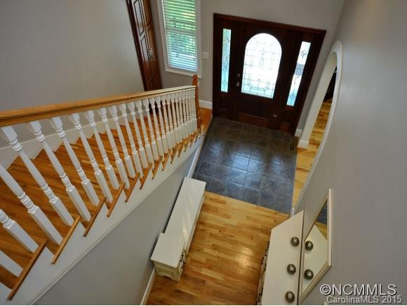 131 SHELLY Drive - Photo 2