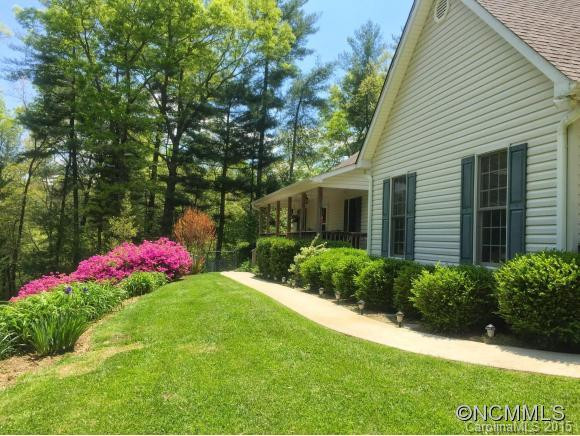 26 Mountainberry Lane - Photo 2