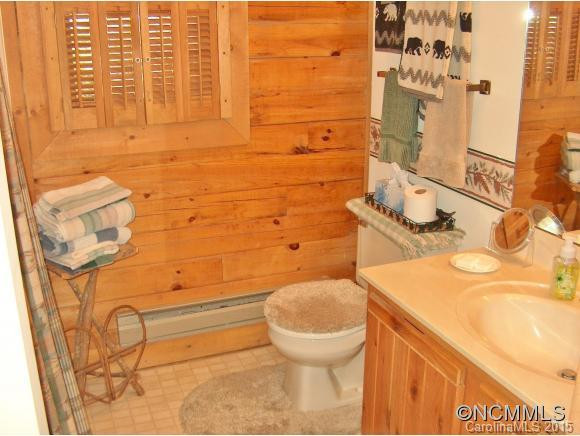 1712 SUMMIT DRIVE - Photo 12