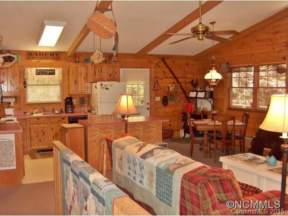 1712 SUMMIT DRIVE - Photo 17