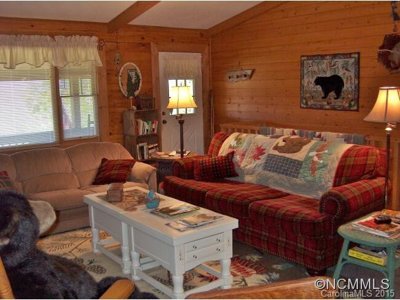1712 SUMMIT DRIVE - Photo 5