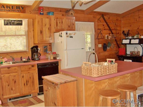 1712 SUMMIT DRIVE - Photo 8