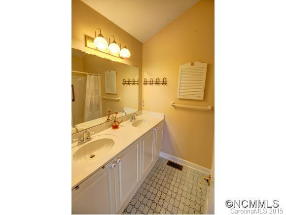 436 Cresent Street - Photo 14
