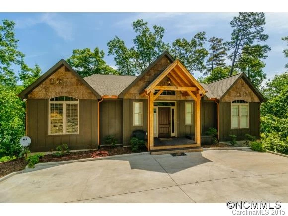 402 Holmstead Dr