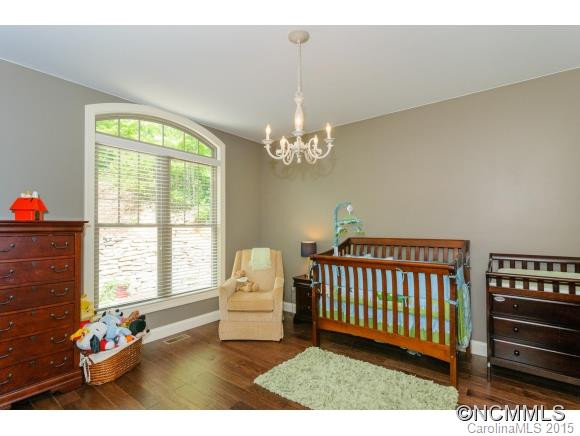 402 Holmstead Dr - Photo 16