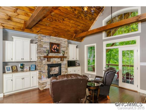 402 Holmstead Dr - Photo 5