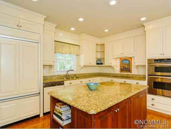 118 White Ash Drive E - Photo 2