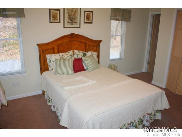 432 Spring Valley Drive - Photo 11