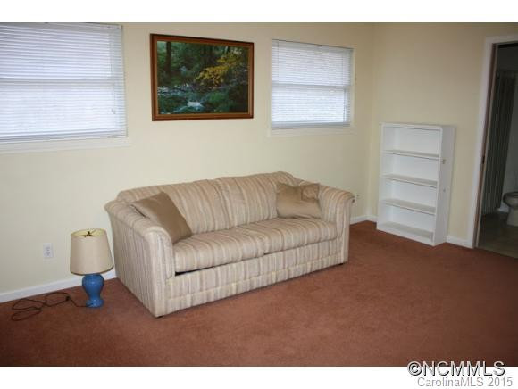 432 Spring Valley Drive - Photo 15