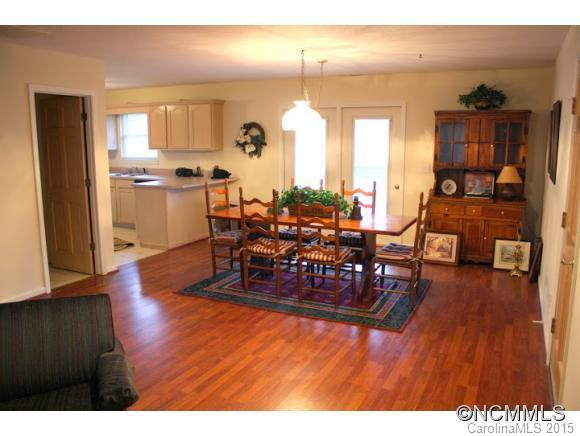 432 Spring Valley Drive - Photo 4