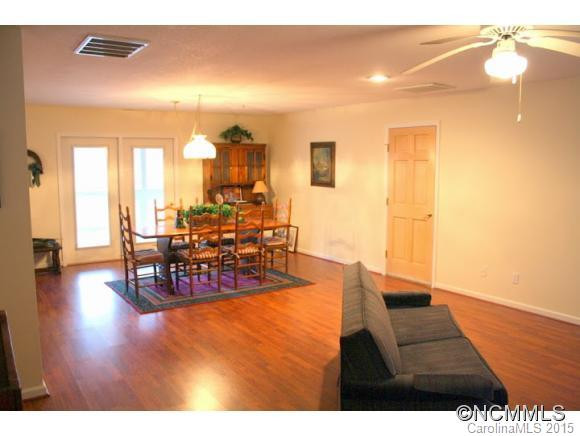 432 Spring Valley Drive - Photo 6