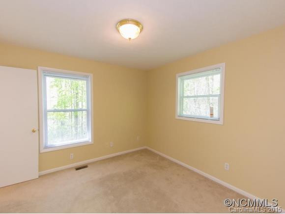 40 Greenleaf Rd - Photo 9